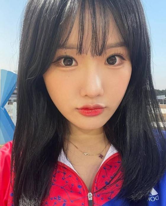 최홍라
