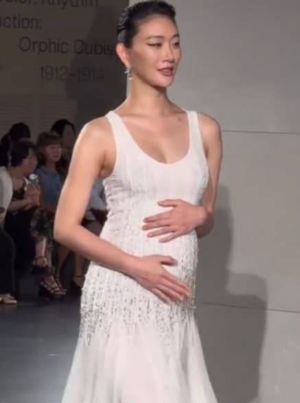 최소라 모델