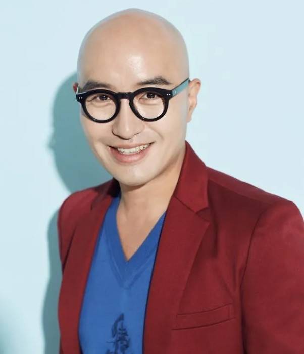 홍석천 입양딸 결혼과 주식 폭락