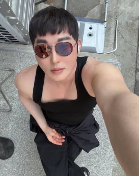 디자이너 황재근