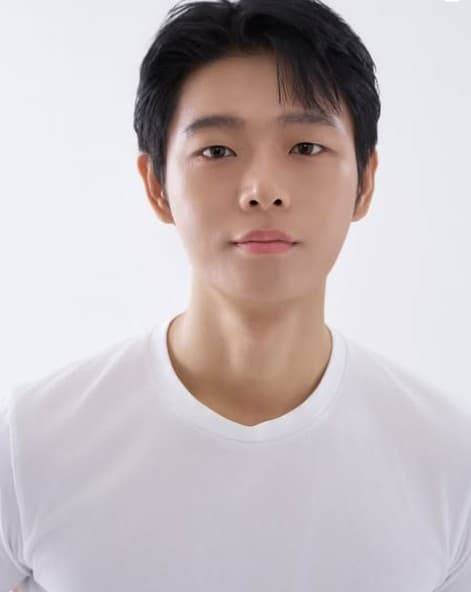 참교육 김도건