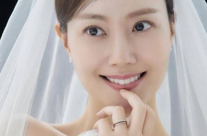 문채원 결혼반지