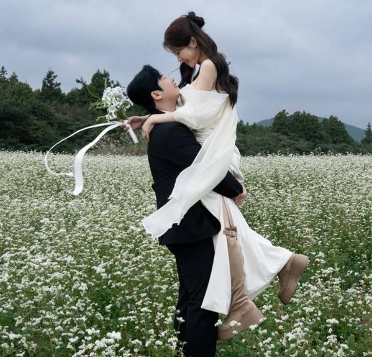 김세정
