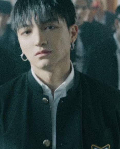 지예은 바타 열애