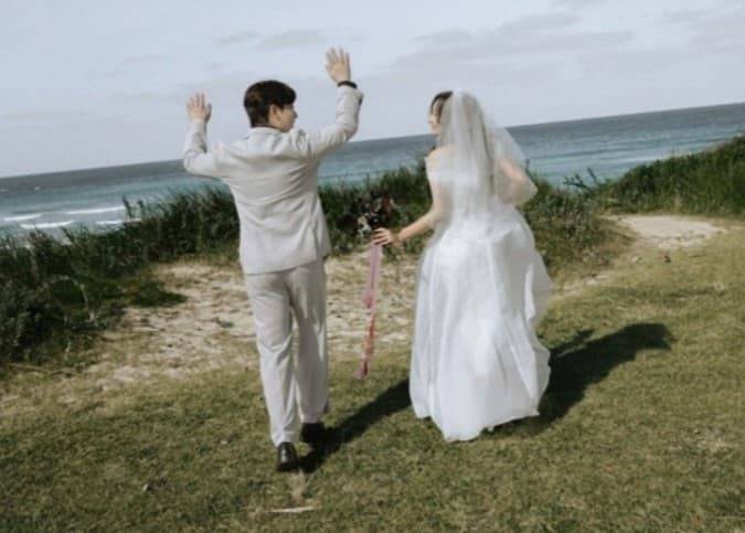 순순희 윤지환